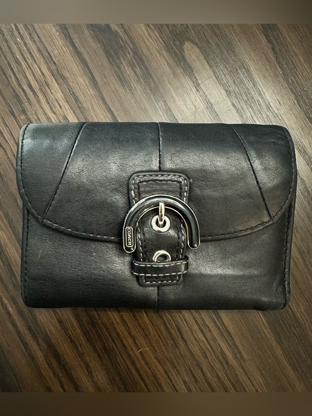 Vintage Y2K (2004-2006) Coach Soho Black Leather Buckle Flap Wallet